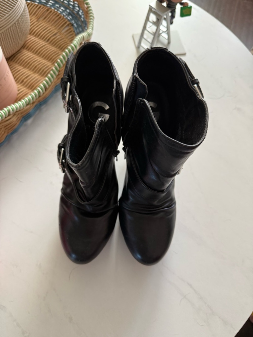 Guess Booties - Picture 2 of 6
